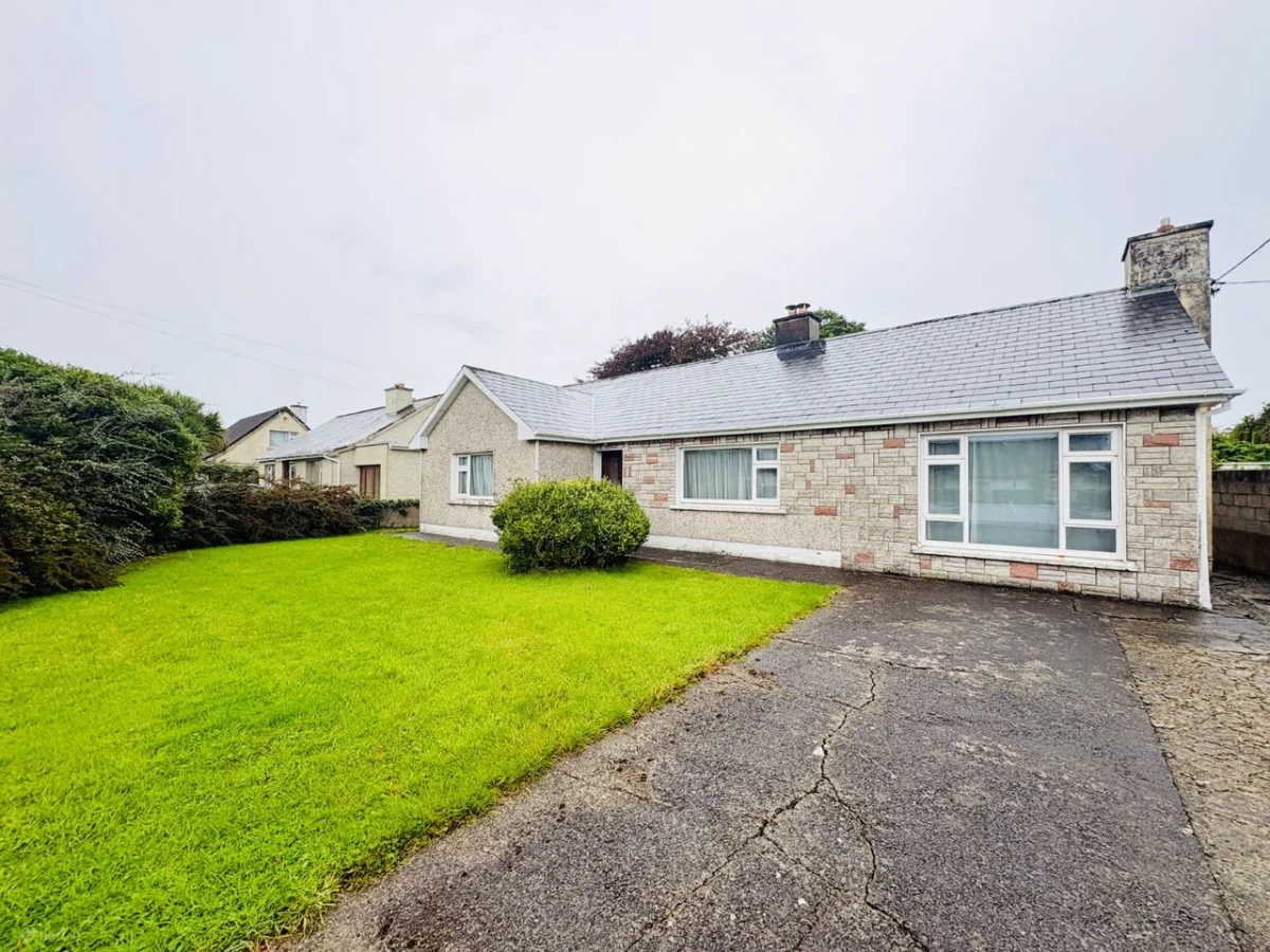 27 Lisbeg, Oakpark, Tralee, Co. Kerry