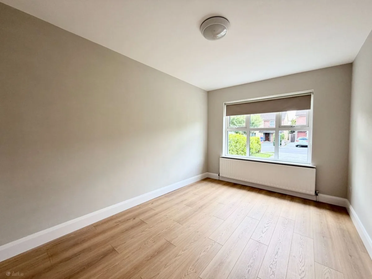 6 Woodbrook Manor, Monavalley, Tralee, Co. Kerry - Image 4